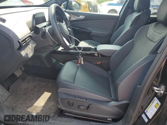 ✅ 2024 Volkswagen ID.4 • VIN: 1V29SPE85RC023132 • Лот: 66506045. Опубликован ранее на Copart с пробегом 14 454 миль. Бесплатный доступ к архиву аукционных продаж из США и подробный отчёт об истории автомобиля на DreamBid. Изображение 7.