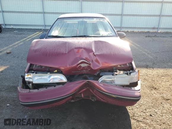 ✅ 1989 Ford Thunderbird • VIN: 1FAPP6042KH177093 • Lot: 71107145. Wystawiony na Copart z przebiegiem 77 889 mil. Bezpłatny archiwum sprzedaży aukcyjnych z USA i szczegółowy raport historii pojazdu na DreamBid. Zdjęcie 5.