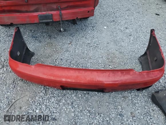 ✅ 2001 Toyota ECHO • VIN: JTDBT123110116953 • Lot: 81980405. Wystawiony na Copart z przebiegiem Nie podano. Bezpłatny archiwum sprzedaży aukcyjnych z USA i szczegółowy raport historii pojazdu na DreamBid. Zdjęcie 12.