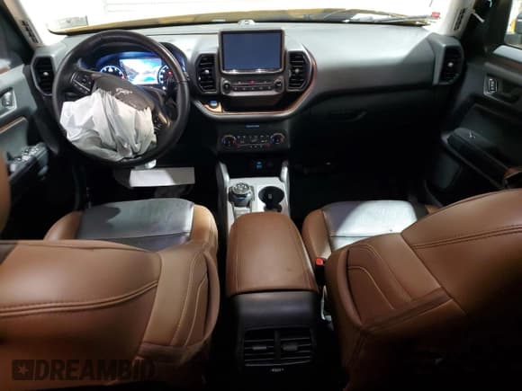 ✅ 2022 Ford Bronco Sport Badlands • VIN: 3FMCR9D94NRD44532 • Lot: 65128865. Listed on Copart with 59,680 mi. Free auction sales archive from the USA and detailed vehicle history report at DreamBid. Image 8.