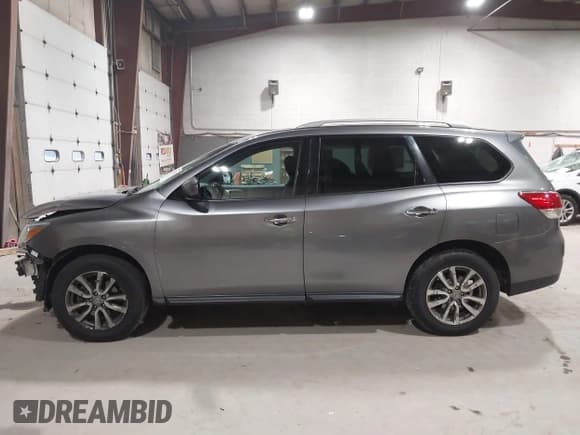 ✅ 2015 Nissan Pathfinder Platinum • VIN: 5N1AR2MM7FC662003 • Lot: 43771176. Listed on IAAI with 156,966 mi. Free auction sales archive from the USA and detailed vehicle history report at DreamBid. Image 15.
