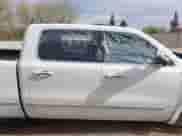 2019 Ram 1500 Limited z VIN 1C6SRFPT2KN508369, wystawiony jako IAAI lot #42187146 z przebiegiem 80 498 mil mil oraz . Historia ofert i sprzedaży dostępna na DreamBid. Obrazek 13.