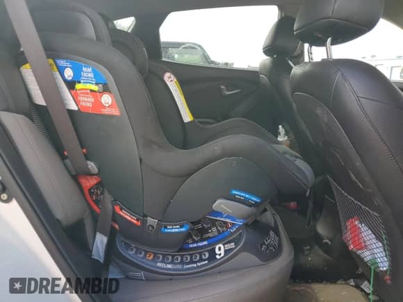 ✅ 2011 Hyundai Tucson Limited • VIN: KM8JUCAC8BU158158 • Lot: 69230695. Listed on Copart with 158,438 mi miles. Access the free auction sales archive from the USA and view a detailed vehicle history report at DreamBid. Image 11.