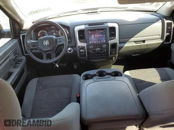 ✅ 2019 Ram 1500 Warlock • VIN: 1C6RR6GG9KS698304 • Лот: 82530645. Опубликован ранее на Copart с пробегом 149 854 миль. Бесплатный доступ к архиву аукционных продаж из США и подробный отчёт об истории автомобиля на DreamBid. Изображение 8.