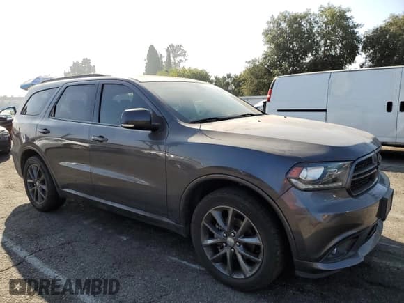 ✅ 2018 Dodge Durango GT • VIN: 1C4RDHDGXJC239704 • Lot: 80748025. Wystawiony na Copart z przebiegiem 131 133 mil. Bezpłatny archiwum sprzedaży aukcyjnych z USA i szczegółowy raport historii pojazdu na DreamBid. Zdjęcie 4.
