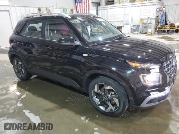 ✅ 2022 Hyundai Venue SEL • VIN: KMHRC8A36NU189674 • Lot: 49145885. Listed on Copart with 35,292 mi. Free auction sales archive from the USA and detailed vehicle history report at DreamBid. Image 4.
