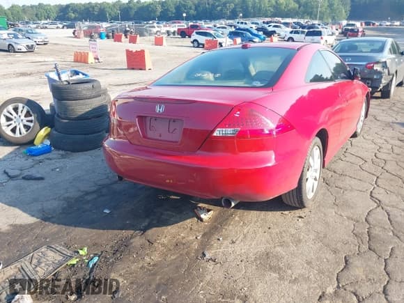 ✅ 2006 Honda Accord EX-L • VIN: 1HGCM82626A000782 • Lot: 42567605. Listed on IAAI with 162,883 mi. Free auction sales archive from the USA and detailed vehicle history report at DreamBid. Image 4.