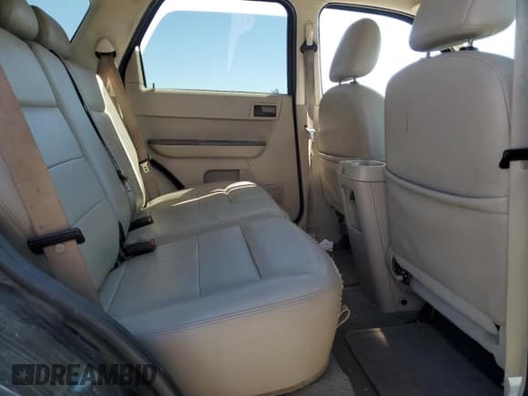 ✅ 2008 Ford Escape Hybrid • VIN: 1FMCU49H48KB08067 • Lot: 59622355. Listed on Copart with 213,363 mi. Free auction sales archive from the USA and detailed vehicle history report at DreamBid. Image 11.