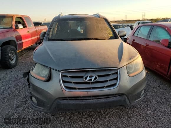 ✅ 2011 Hyundai Santa Fe Limited • VIN: 5XYZK3AB6BG067573 • Lot: 76091694. Listed on Copart with 170,941 mi. Free auction sales archive from the USA and detailed vehicle history report at DreamBid. Image 5.