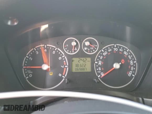 ✅ 2011 Ford Transit Connect XLT • VIN: NM0KS9BN6BT060931 • Lot: 87468724. Listed on Copart with 69,887 mi. Free auction sales archive from the USA and detailed vehicle history report at DreamBid. Image 9.