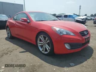 ✅ 2011 Hyundai Genesis Coupe Track • VIN: KMHHU6KH0BU055049 • Lot: 59848165. Wystawiony na Copart z przebiegiem 78 148 mil. Bezpłatny archiwum sprzedaży aukcyjnych z USA i szczegółowy raport historii pojazdu na DreamBid. Zdjęcie 4.