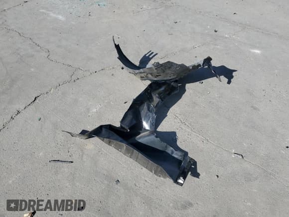 ✅ 2021 Mercedes-Benz C 300 • VIN: W1KWF8DBXMR629713 • Lot: 52994745. Listed on Copart with 50,440 mi. Free auction sales archive from the USA and detailed vehicle history report at DreamBid. Image 14.