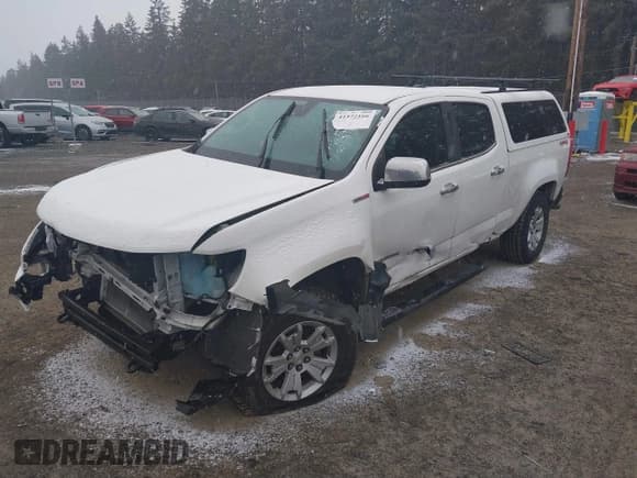 ✅ 2017 Chevrolet Colorado 4WD LT • VIN: 1GCPTCE10H1172303 • Lot: 41572166. Listed on IAAI with 141,341 mi. Free auction sales archive from the USA and detailed vehicle history report at DreamBid. Image 2.