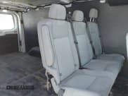 ✅ 2019 Ford Transit • VIN: 1FTYR2YM2KKA85216 • Lot: 42207747. Wystawiony na IAAI z przebiegiem 106 304 mil. Bezpłatny archiwum sprzedaży aukcyjnych z USA i szczegółowy raport historii pojazdu na DreamBid. Zdjęcie 8.