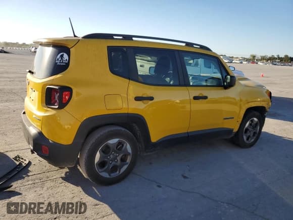 ✅ 2017 Jeep Renegade Sport • VIN: ZACCJAAB8HPE69407 • Лот: 85875355. Опубликован ранее на Copart с пробегом 129 971 миль. Бесплатный доступ к архиву аукционных продаж из США и подробный отчёт об истории автомобиля на DreamBid. Изображение 3.