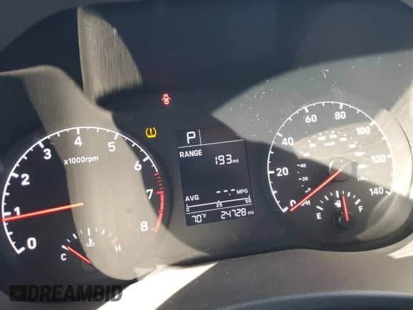 2020 Hyundai Accent SE z VIN 3KPC24A62LE096324, wystawiony jako Copart lot #75751953 z przebiegiem 24 728 mil mil oraz . Historia ofert i sprzedaży dostępna na DreamBid. Obrazek 9.