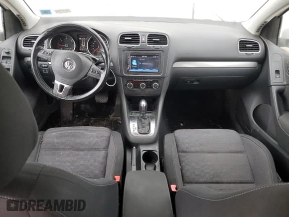 ✅ 2011 Volkswagen Golf TDI • VIN: WVWDM7AJ9BW199250 • Lot: 91474345. Wystawiony na Copart z przebiegiem 167 330 mil. Bezpłatny archiwum sprzedaży aukcyjnych z USA i szczegółowy raport historii pojazdu na DreamBid. Zdjęcie 8.