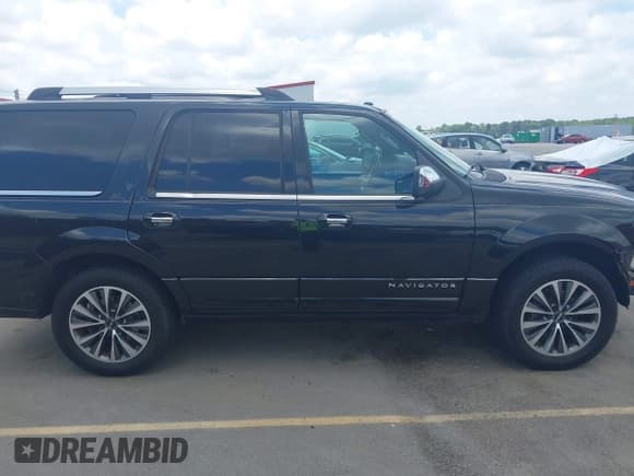 ✅ 2015 Lincoln Navigator • VIN: 5LMJJ2HT5FEJ04516 • Лот: 42625303. Опубликован ранее на IAAI с пробегом 136 765 миль. Бесплатный доступ к архиву аукционных продаж из США и подробный отчёт об истории автомобиля на DreamBid. Изображение 14.