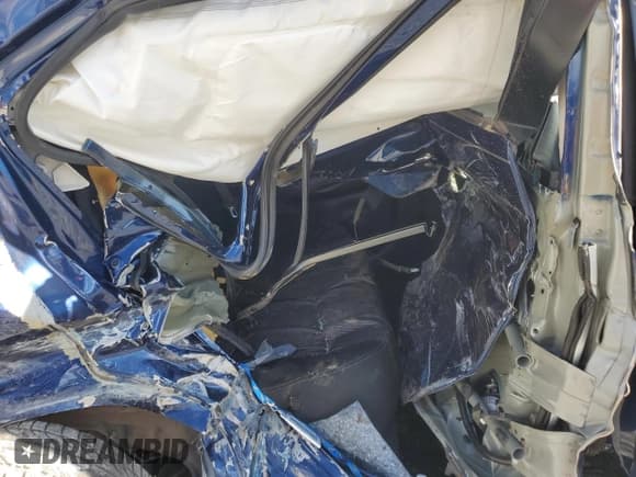 ✅ 2018 Nissan Versa SV • VIN: 3N1CN7AP6JL873925 • Lot: 90366715. Listed on Copart with Not provided. Free auction sales archive from the USA and detailed vehicle history report at DreamBid. Image 10.