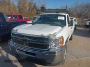 ✅ 2011 Chevrolet Silverado 2500HD Work Truck • VIN: 1GC0CVCG2BF214047 • Lot: 41410653. Wystawiony na IAAI z przebiegiem 224 820 mil. Bezpłatny archiwum sprzedaży aukcyjnych z USA i szczegółowy raport historii pojazdu na DreamBid. Zdjęcie 6.