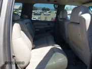 ✅ 2002 Chevrolet Suburban LT • VIN: 1GNEC16T62J218842 • Лот: 42235947. Опубликован ранее на IAAI с пробегом 149 539 миль. Бесплатный доступ к архиву аукционных продаж из США и подробный отчёт об истории автомобиля на DreamBid. Изображение 8.