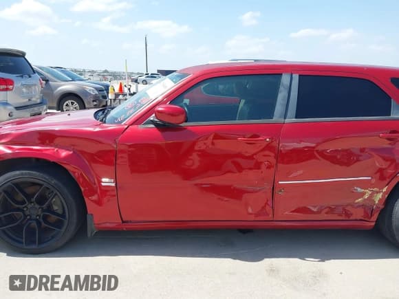 ✅ 2005 Dodge Magnum RT • VIN: 2D4GV58245H622626 • Lot: 42765406. Listed on IAAI with 110,372 mi. Free auction sales archive from the USA and detailed vehicle history report at DreamBid. Image 6.
