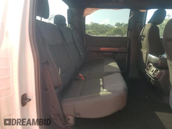 ✅ 2024 Ford F-150 STX • VIN: 1FTEW2K58RKE18087 • Лот: 84008425. Опубликован ранее на Copart с пробегом 16 594 миль. Бесплатный доступ к архиву аукционных продаж из США и подробный отчёт об истории автомобиля на DreamBid. Изображение 10.