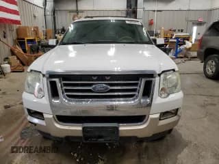 ✅ 2007 Ford Explorer Eddie Bauer • VIN: 1FMEU74E27UB80136 • Lot: 70053815. Listed on Copart with 133,152 mi. Free auction sales archive from the USA and detailed vehicle history report at DreamBid. Image 5.