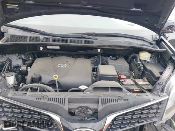 ✅ 2018 Toyota Sienna SE • VIN: 5TDXZ3DC0JS939237 • Лот: 42249086. Опубликован ранее на IAAI с пробегом 79 210 миль. Бесплатный доступ к архиву аукционных продаж из США и подробный отчёт об истории автомобиля на DreamBid. Изображение 10.