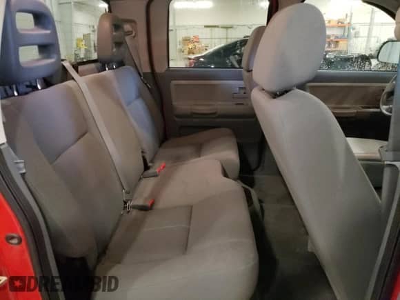 2006 Dodge Dakota SLT с VIN 1D7HW48N76S589897, выставлен на аукционе Copart как лот 80532214 с пробегом 139 395 миль миль и Списание • Salvage title. История ставок и продаж доступна на DreamBid. Изображение 11.