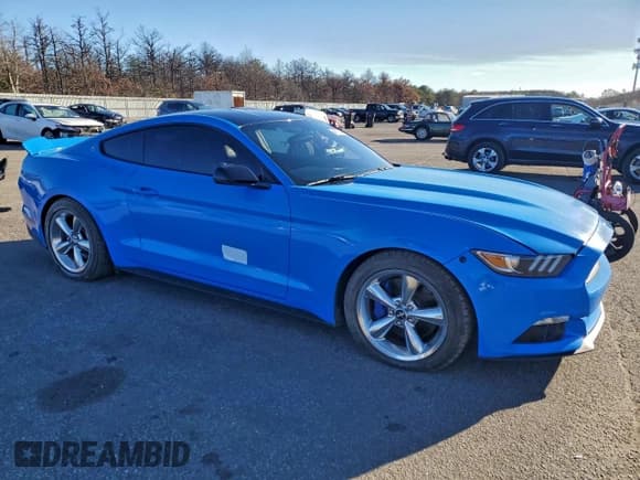 ✅ 2016 Ford Mustang EcoBoost Premium • VIN: 1FA6P8THXG5200604 • Лот: 94670245. Опубликован ранее на Copart с пробегом 70 110 миль. Бесплатный доступ к архиву аукционных продаж из США и подробный отчёт об истории автомобиля на DreamBid. Изображение 4.