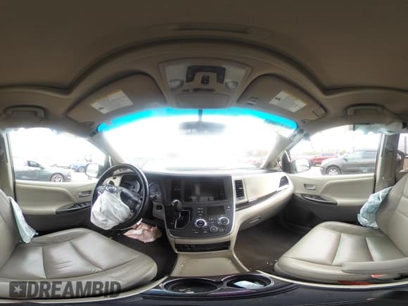 ✅ 2015 Toyota Sienna XLE • VIN: 5TDDK3DC6FS117993 • Lot: 43594958. Listed on IAAI with 153,455 mi. Free auction sales archive from the USA and detailed vehicle history report at DreamBid. Image 19.