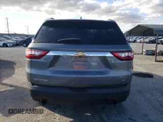 ✅ 2020 Chevrolet Traverse LT Cloth • VIN: 1GNERGKW4LJ178151 • Lot: 71460744. Wystawiony na Copart z przebiegiem 30 062 mil. Bezpłatny archiwum sprzedaży aukcyjnych z USA i szczegółowy raport historii pojazdu na DreamBid. Zdjęcie 6.