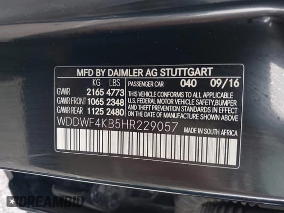 ✅ 2017 Mercedes-Benz C 300 • VIN: WDDWF4KB5HR229057 • Lot: 42341313. Listed on IAAI with 90,704 mi. Free auction sales archive from the USA and detailed vehicle history report at DreamBid. Image 9.