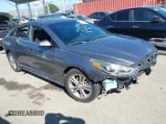 ✅ 2018 Hyundai Sonata Sport Plus • VIN: 5NPE34AF6JH649183 • Lot: 43494170. Listed on IAAI with 117,471 mi. Free auction sales archive from the USA and detailed vehicle history report at DreamBid. Image 1.