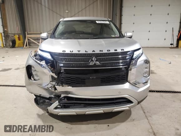 ✅ 2022 Mitsubishi Outlander SE • VIN: JA4J3UA81NZ012839 • Лот: 91822945. Опубликован ранее на Copart с пробегом 59 545 миль. Бесплатный доступ к архиву аукционных продаж из США и подробный отчёт об истории автомобиля на DreamBid. Изображение 5.