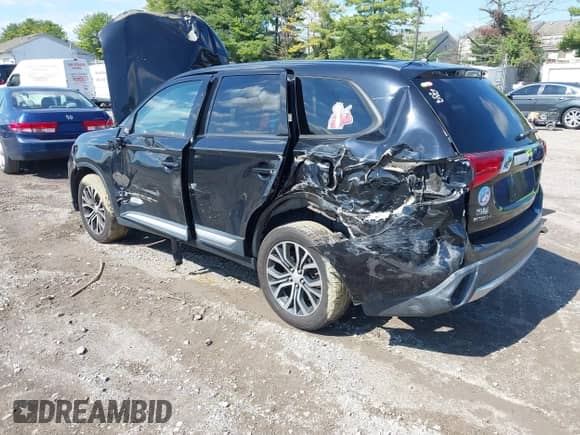 2016 Mitsubishi Outlander SE с VIN JA4AZ3A38GZ018010, выставлен на аукционе IAAI как лот 43256086 с пробегом 115 260 миль миль и . История ставок и продаж доступна на DreamBid. Изображение 3.
