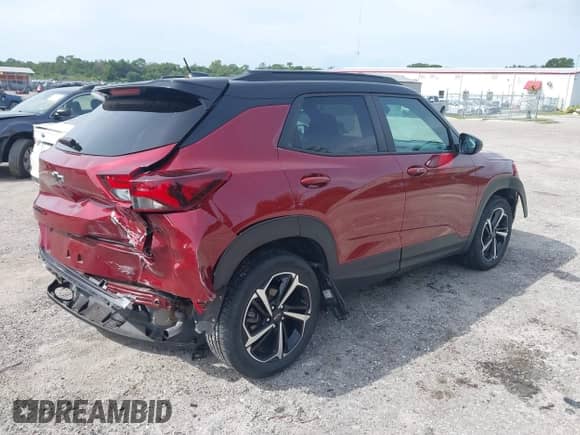 2022 Chevrolet TrailBlazer RS с VIN KL79MTSL1NB105952, выставлен на аукционе IAAI как лот 43250194 с пробегом 19 607 миль миль и . История ставок и продаж доступна на DreamBid. Изображение 4.