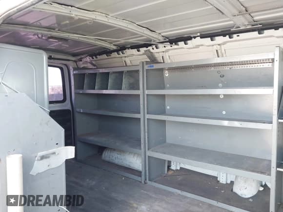 ✅ 2005 Chevrolet Express Cargo • VIN: 1GCGG25V551108979 • Лот: 43392224. Опубликован ранее на IAAI с пробегом 190 706 миль. Бесплатный доступ к архиву аукционных продаж из США и подробный отчёт об истории автомобиля на DreamBid. Изображение 8.