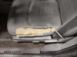 2006 Saturn VUE z VIN 5GZCZ63496S847695, wystawiony jako IAAI lot #43496538 z przebiegiem 287 463 mil mil oraz . Historia ofert i sprzedaży dostępna na DreamBid. Obrazek 6.