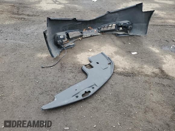 ✅ 2011 Acura TL • VIN: 19UUA9F22BA001807 • Lot: 50062845. Listed on Copart with 200,987 mi. Free auction sales archive from the USA and detailed vehicle history report at DreamBid. Image 12.