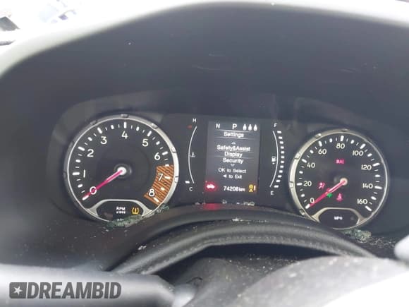 ✅ 2019 Jeep Renegade Latitude • VIN: ZACNJABB5KPK76482 • Лот: 42699243. Опубликован ранее на IAAI с пробегом 74 208 миль. Бесплатный доступ к архиву аукционных продаж из США и подробный отчёт об истории автомобиля на DreamBid. Изображение 7.