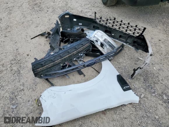 ✅ 2022 Ford Maverick XL • VIN: 3FTTW8F9XNRA43624 • Lot: 83763295. Wystawiony na Copart z przebiegiem 43 381 mil. Bezpłatny archiwum sprzedaży aukcyjnych z USA i szczegółowy raport historii pojazdu na DreamBid. Zdjęcie 12.