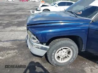 ✅ 2000 Dodge Dakota • VIN: 1B7GL22X3YS523895 • Lot: 42247540. Wystawiony na IAAI z przebiegiem 159 138 mil. Bezpłatny archiwum sprzedaży aukcyjnych z USA i szczegółowy raport historii pojazdu na DreamBid. Zdjęcie 6.