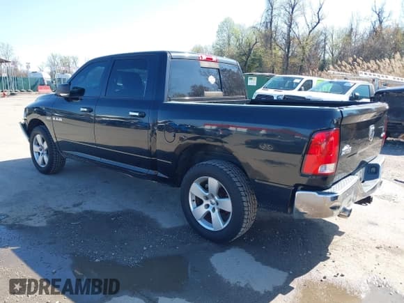 ✅ 2009 Dodge 1500 Laramie • VIN: 1D3HV13T09S758249 • Lot: 41923451. Wystawiony na IAAI z przebiegiem 238 116 mil. Bezpłatny archiwum sprzedaży aukcyjnych z USA i szczegółowy raport historii pojazdu na DreamBid. Zdjęcie 3.