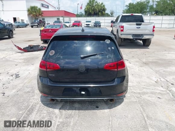 ✅ 2015 Volkswagen Golf GTI S • VIN: 3VWYT7AU5FM070973 • Lot: 42386040. Listed on IAAI with 111,088 mi. Free auction sales archive from the USA and detailed vehicle history report at DreamBid. Image 16.