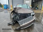 ✅ 2019 Jeep Grand Cherokee Overland • VIN: 1C4RJFCG8KC689528 • Lot: 86176815. Listed on Copart with 80,516 mi. Free auction sales archive from the USA and detailed vehicle history report at DreamBid. Image 5.