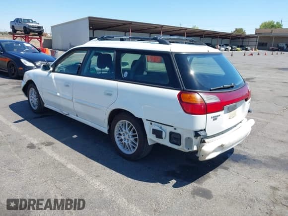 ✅ 2003 Subaru Legacy L • VIN: 4S3BH635637310659 • Lot: 42989750. Wystawiony na IAAI z przebiegiem 212 007 mil. Bezpłatny archiwum sprzedaży aukcyjnych z USA i szczegółowy raport historii pojazdu na DreamBid. Zdjęcie 3.