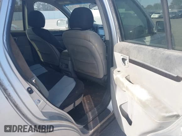 ✅ 2008 Hyundai Santa Fe GLS • VIN: 5NMSG13D68H203317 • Lot: 43727414. Listed on IAAI with Not provided. Free auction sales archive from the USA and detailed vehicle history report at DreamBid. Image 8.