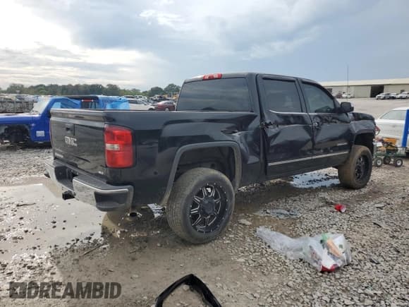 ✅ 2015 GMC Sierra 1500 SLT • VIN: 3GTU2VEC3FG200757 • Lot: 82086265. Listed on Copart with 199,790 mi. Free auction sales archive from the USA and detailed vehicle history report at DreamBid. Image 3.